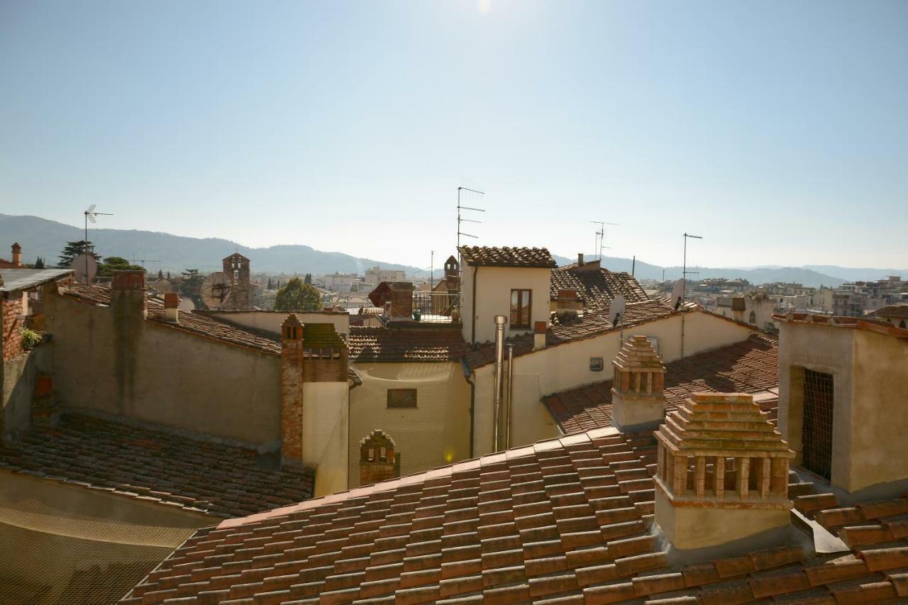 Attico Altucci Apartment Arezzo Bagian luar foto