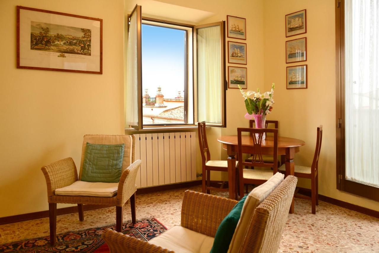 Attico Altucci Apartment Arezzo Bagian luar foto